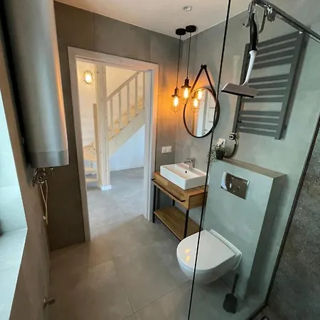 Mierzejogrod - Caloroczne Z Kominkami Kąty Rybackie