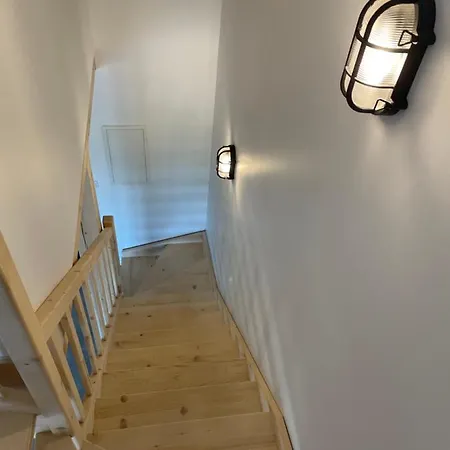 Mierzejogrod - Caloroczne Z Kominkami 別荘