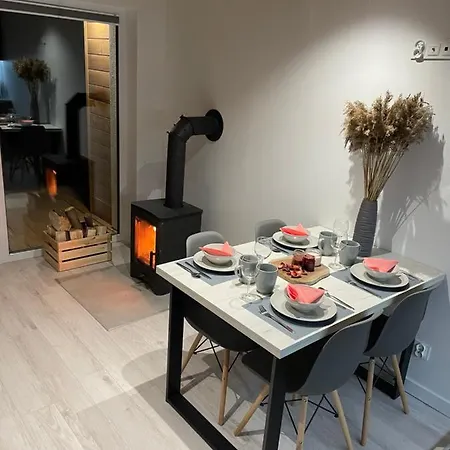 別荘 Mierzejogrod - Caloroczne Z Kominkami Kąty Rybackie