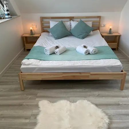 Mierzejogrod - Caloroczne Z Kominkami 別荘 Kąty Rybackie