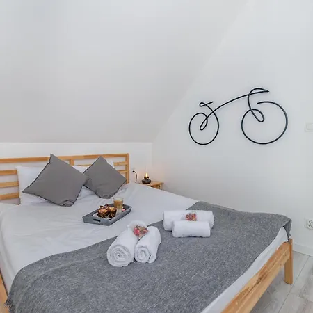 Vakantiehuis Mierzejogrod - Caloroczne Z Kominkami *