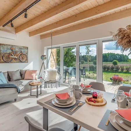 Mierzejogrod - Caloroczne Z Kominkami