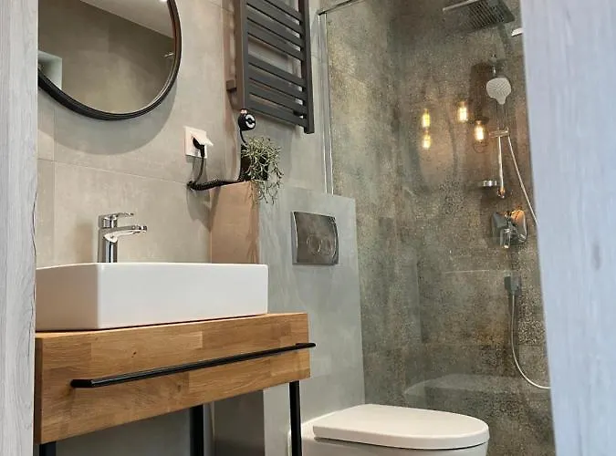 Mierzejogrod - Caloroczne Z Kominkami *