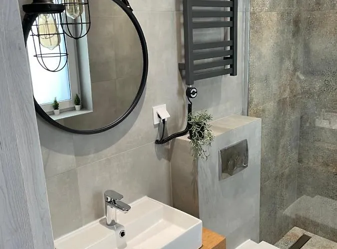 Semesterbostad Mierzejogrod - Caloroczne Z Kominkami *