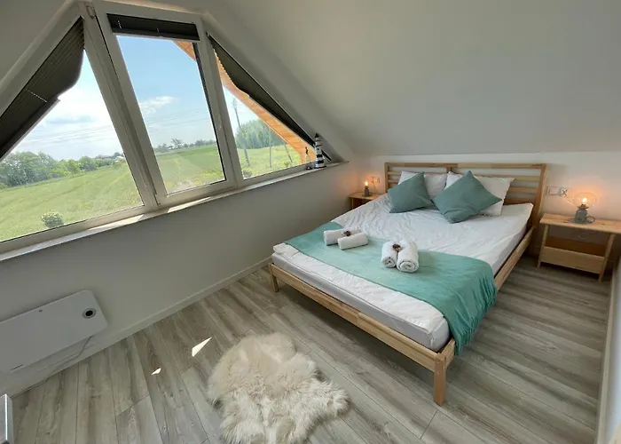 Mierzejogrod - Caloroczne Z Kominkami Vakantiehuis Kąty Rybackie