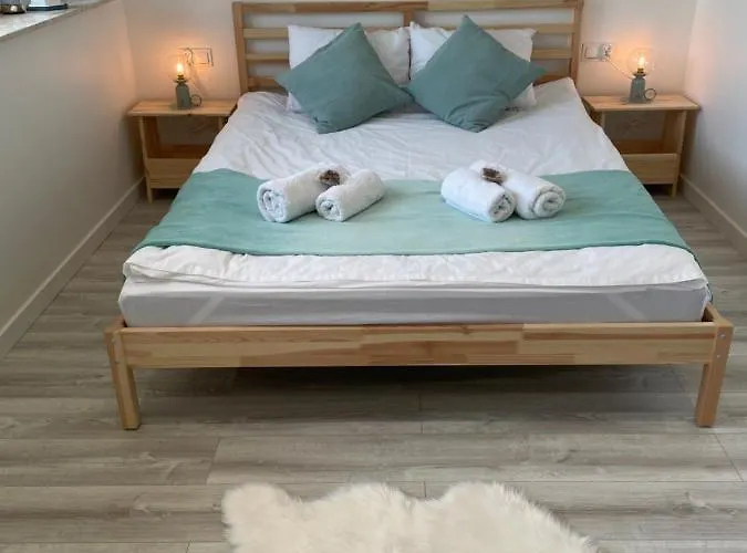 Mierzejogrod - Caloroczne Z Kominkami Vakantiehuis Kąty Rybackie