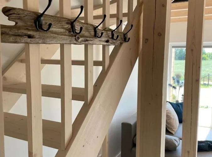 Semesterbostad Mierzejogrod - Caloroczne Z Kominkami