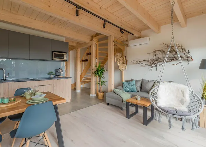 Mierzejogrod - Caloroczne Z Kominkami Kąty Rybackie