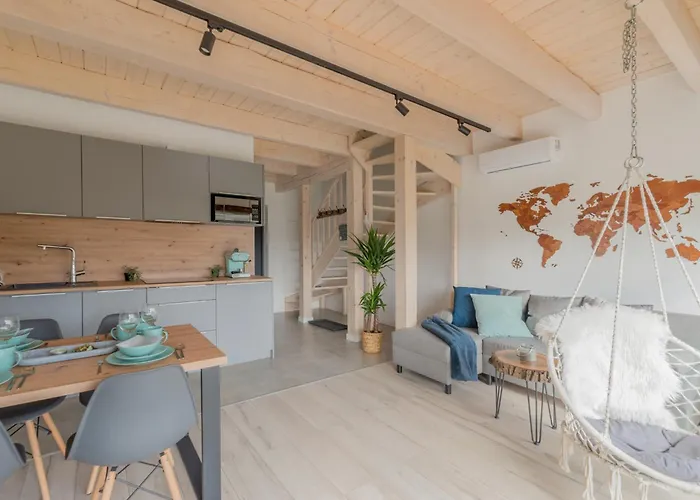 Mierzejogrod - Caloroczne Z Kominkami Semesterbostad