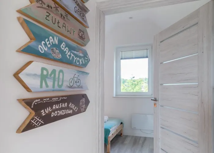 Semesterbostad Mierzejogrod - Caloroczne Z Kominkami Kąty Rybackie