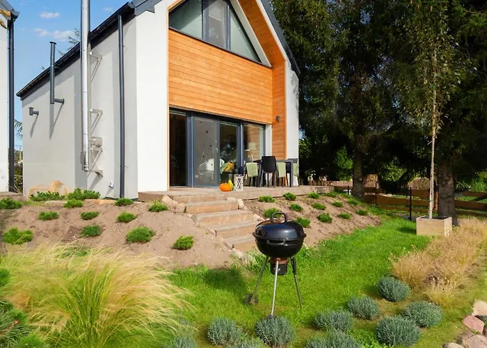 Semesterbostad Mierzejogrod - Caloroczne Z Kominkami Kąty Rybackie