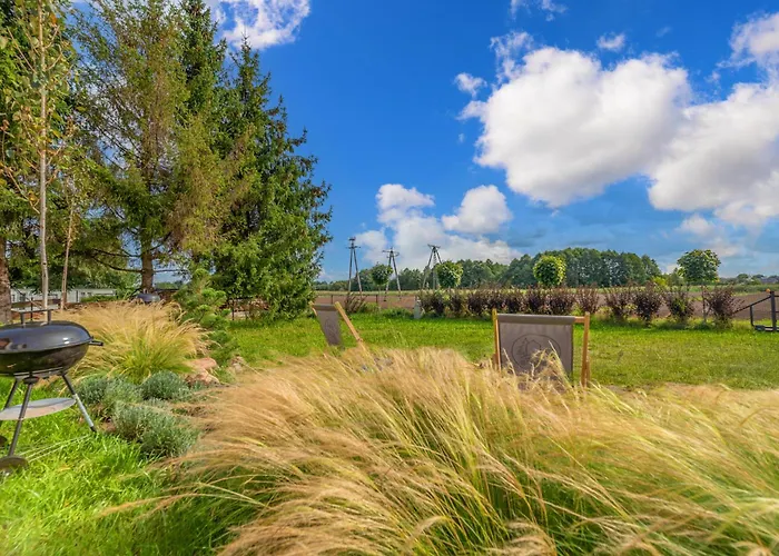 Semesterbostad Mierzejogrod - Caloroczne Z Kominkami *